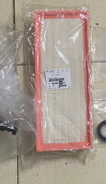 9806411580	LỌC GIÓ ĐỘNG CƠ 4008 /5008