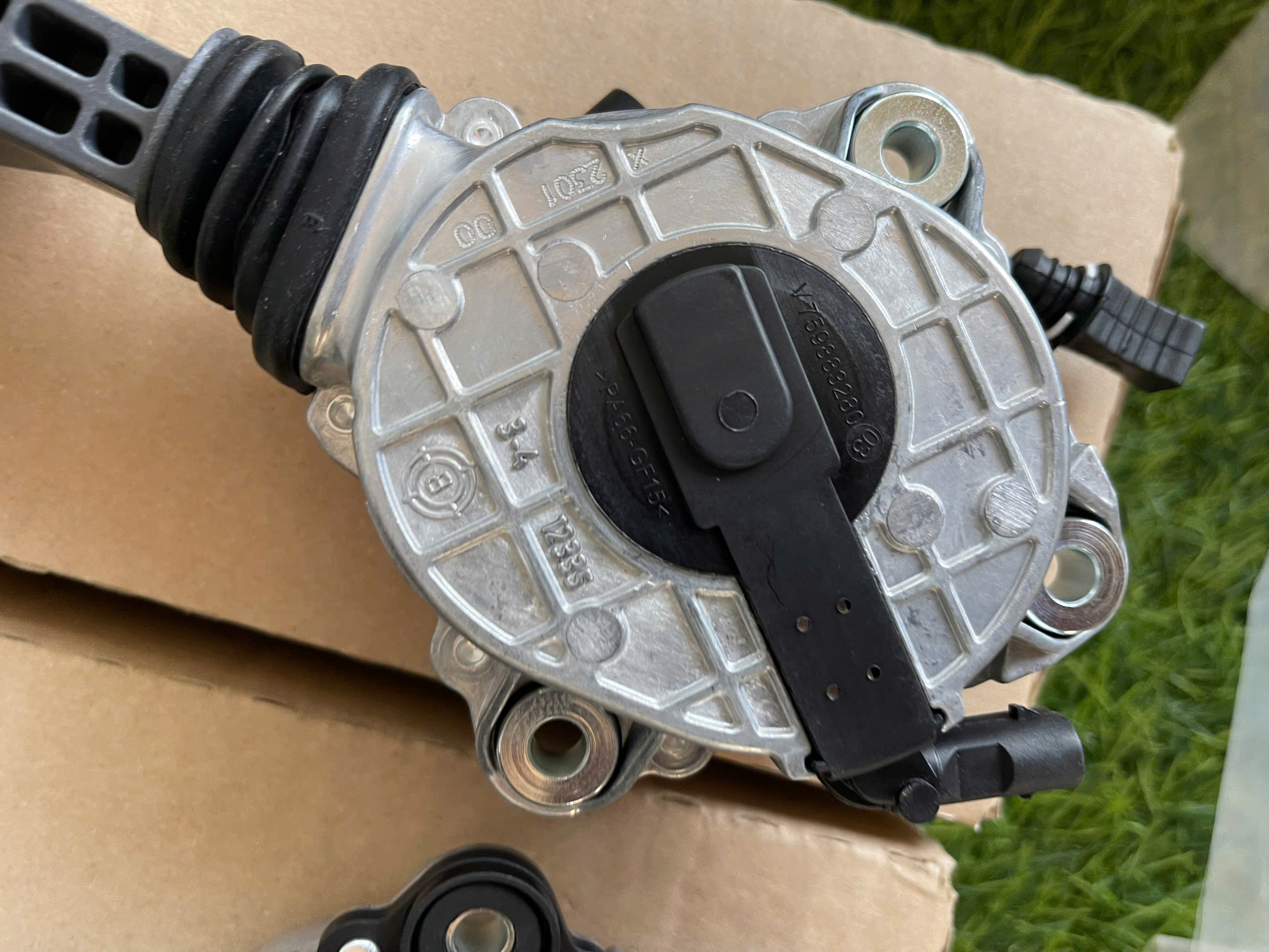 https://www.mhparts.com.vn/z6020177211326_ffc286544bf15778a81b0f1822e872a8