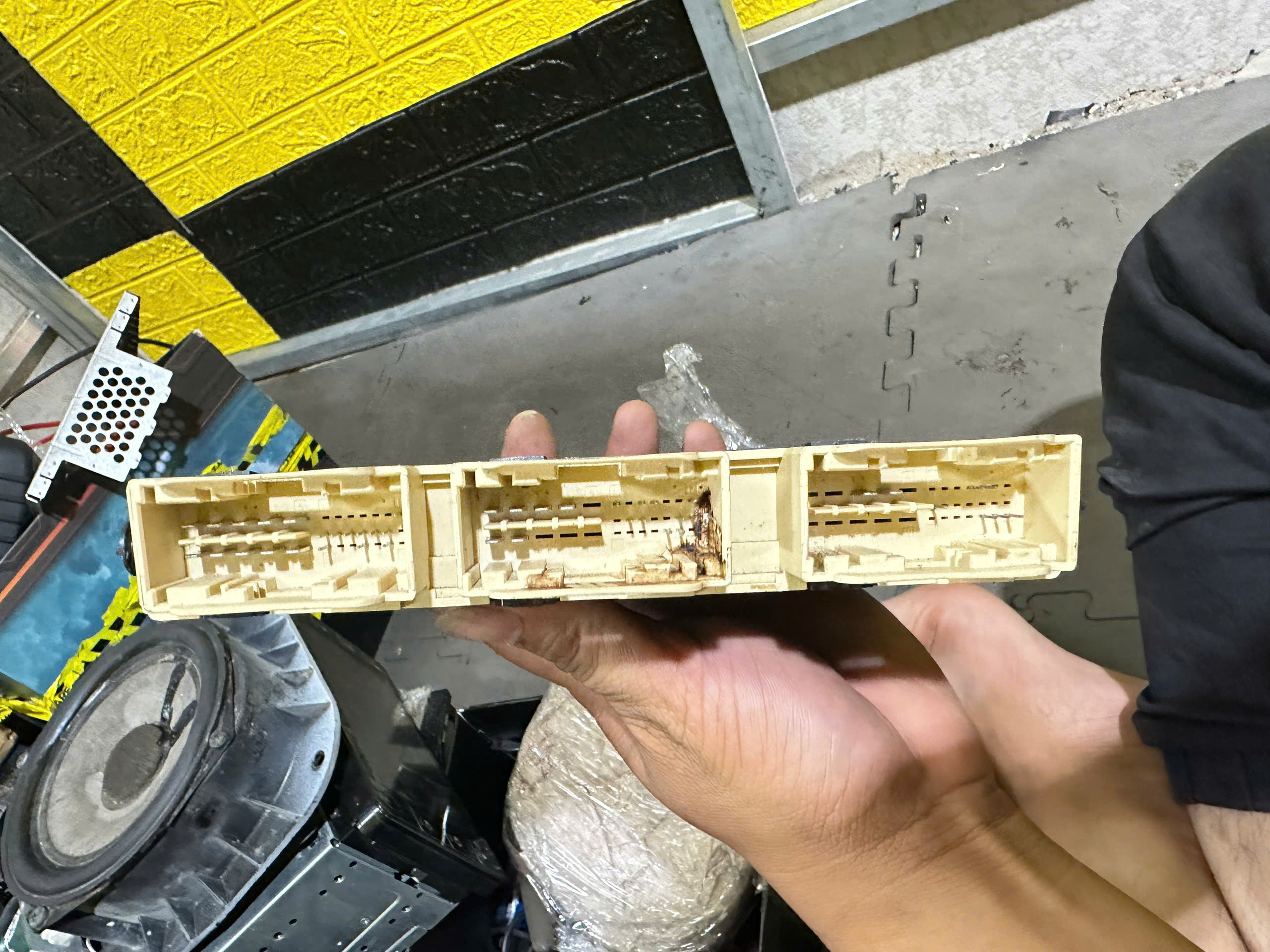 https://www.mhparts.com.vn/z6050872586851_e60c7ba84234d52b1122b65f9ad493d6