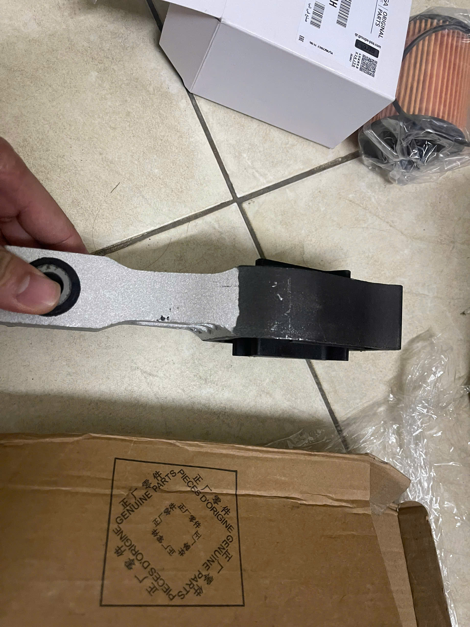 https://www.mhparts.com.vn/z6084281680961_f7f33cca6d6f144620002d0214b58833