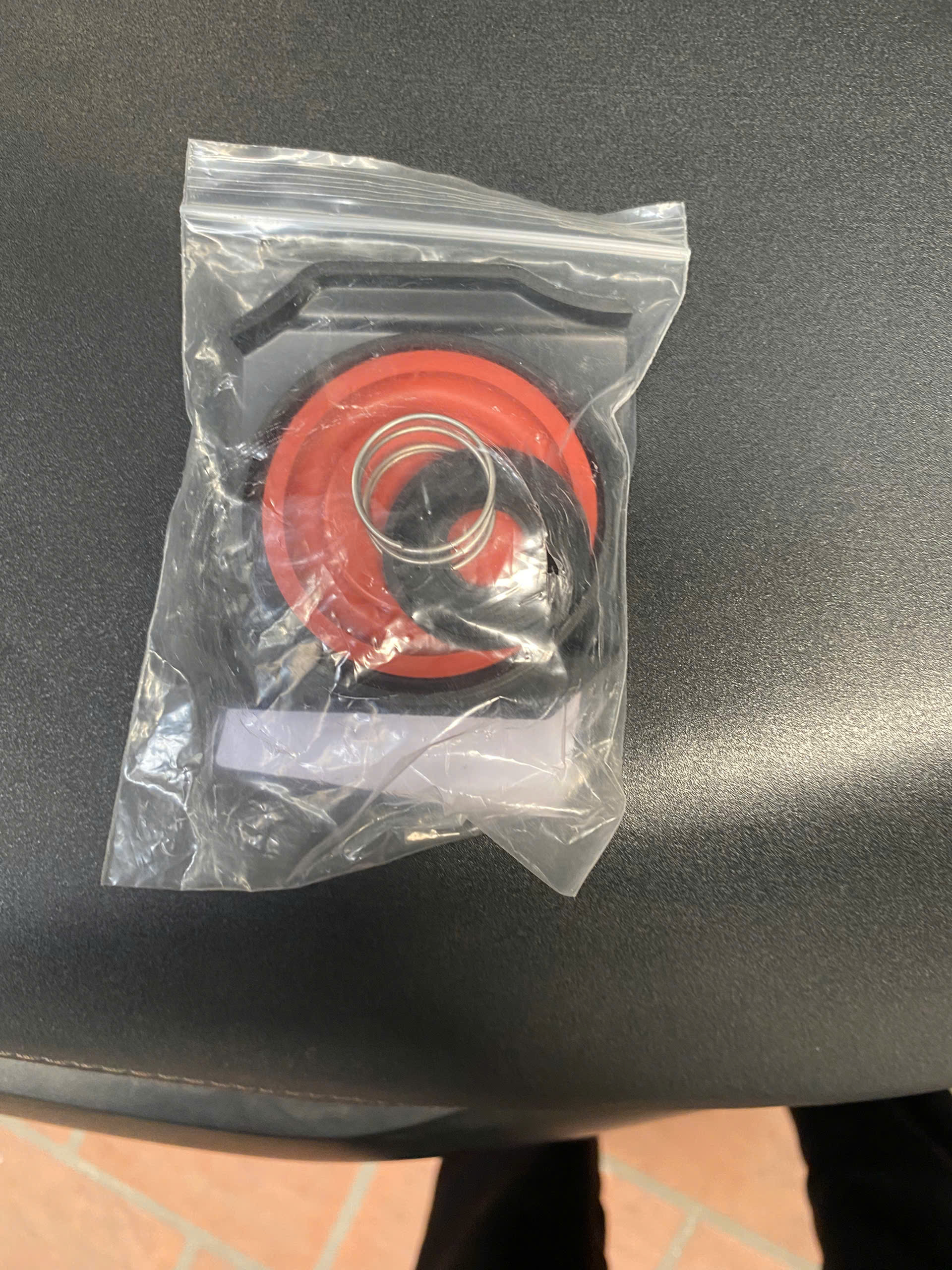 https://www.mhparts.com.vn/z6099130518407_98951a0a70c8664edab5992de67c31ed