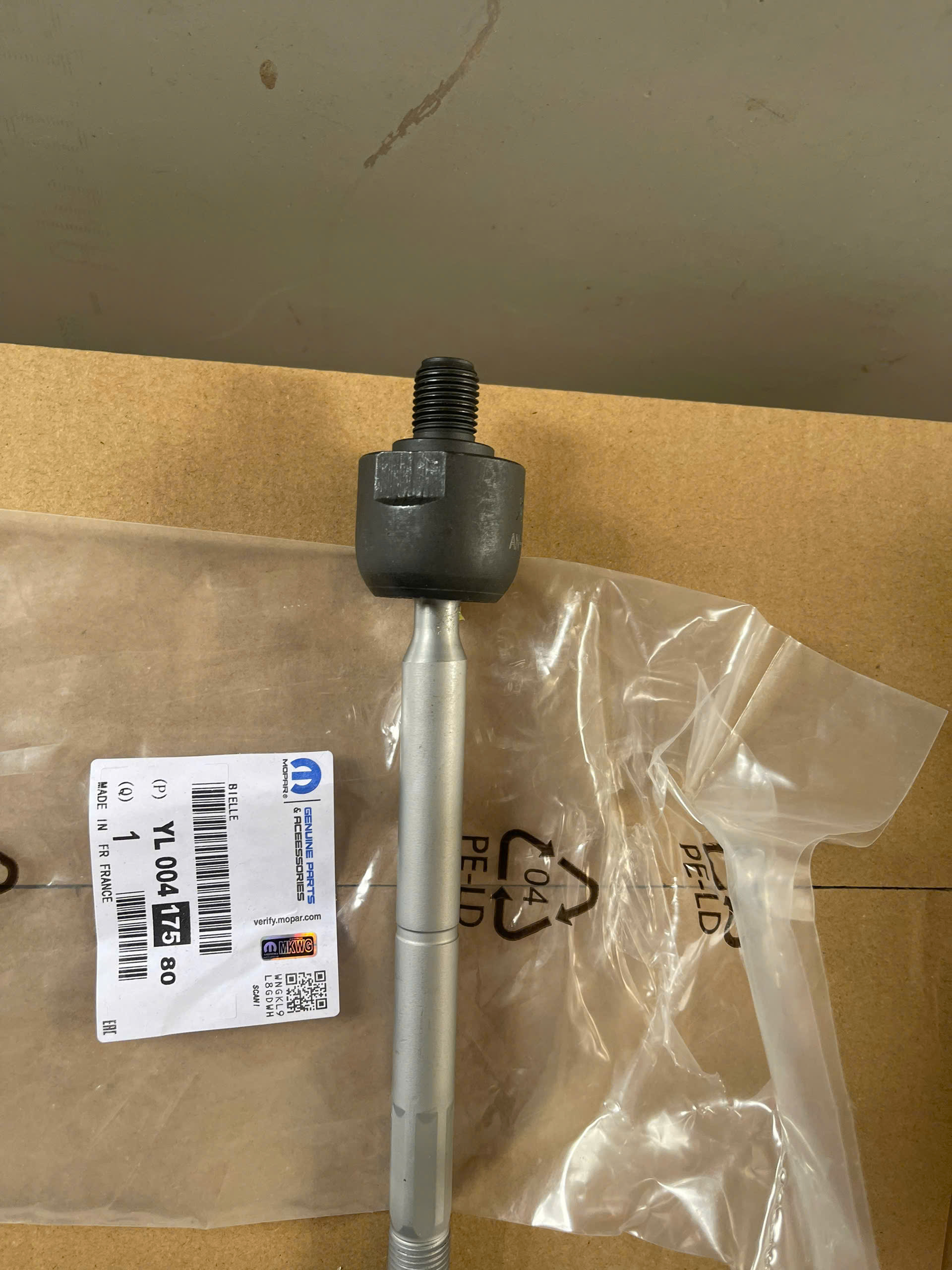 https://www.mhparts.com.vn/z6163718018397_c1faa5b30913c522be640d6379bce641