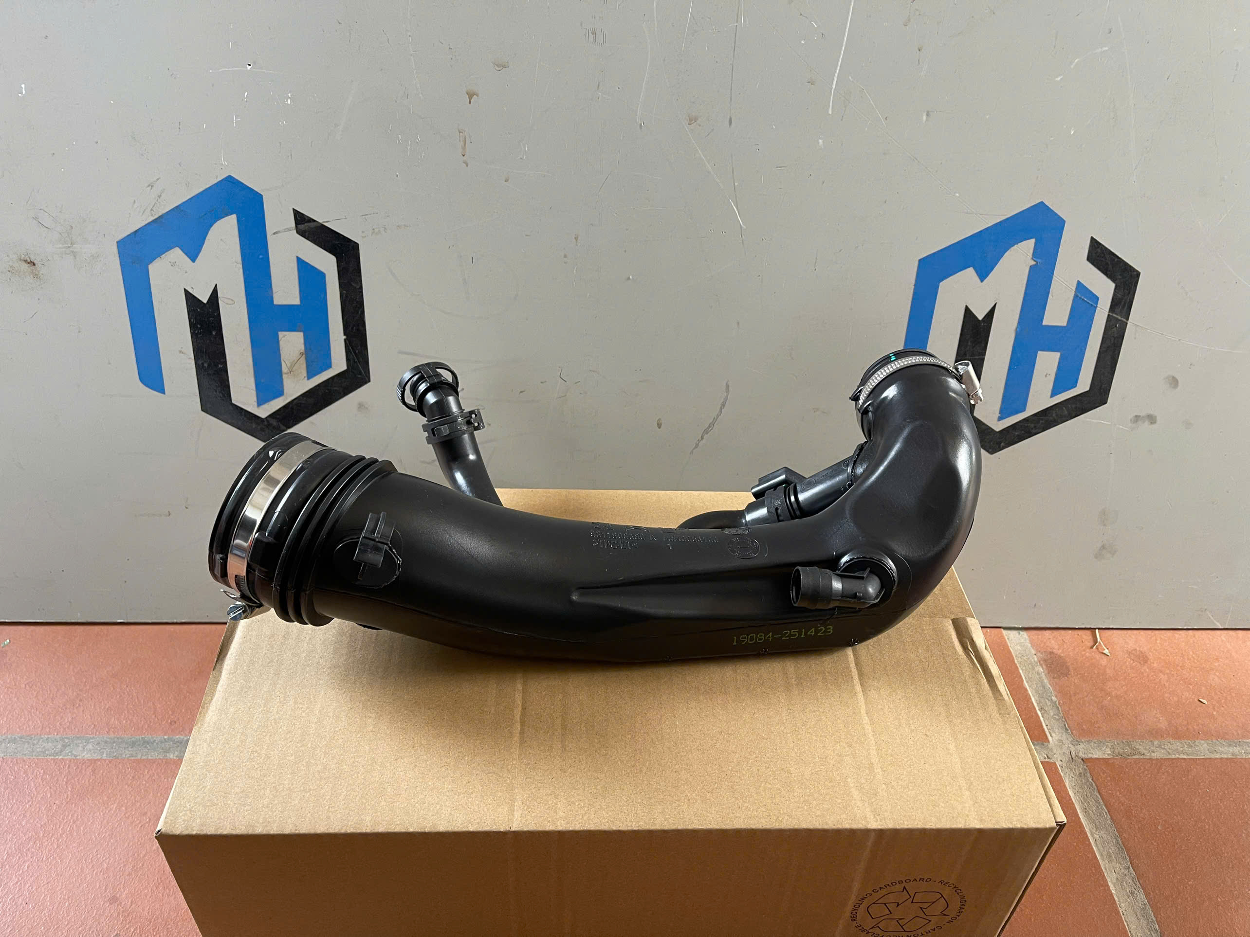 ỐNG GIÓ NẠP TURBO 4008/5008 9811908380
