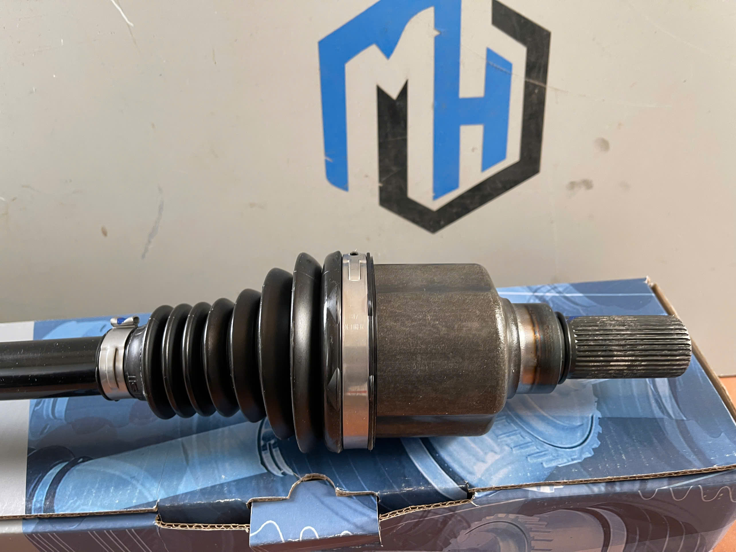https://www.mhparts.com.vn/z6163718106121_4bb34ad97918d68bd76fda70495b685f
