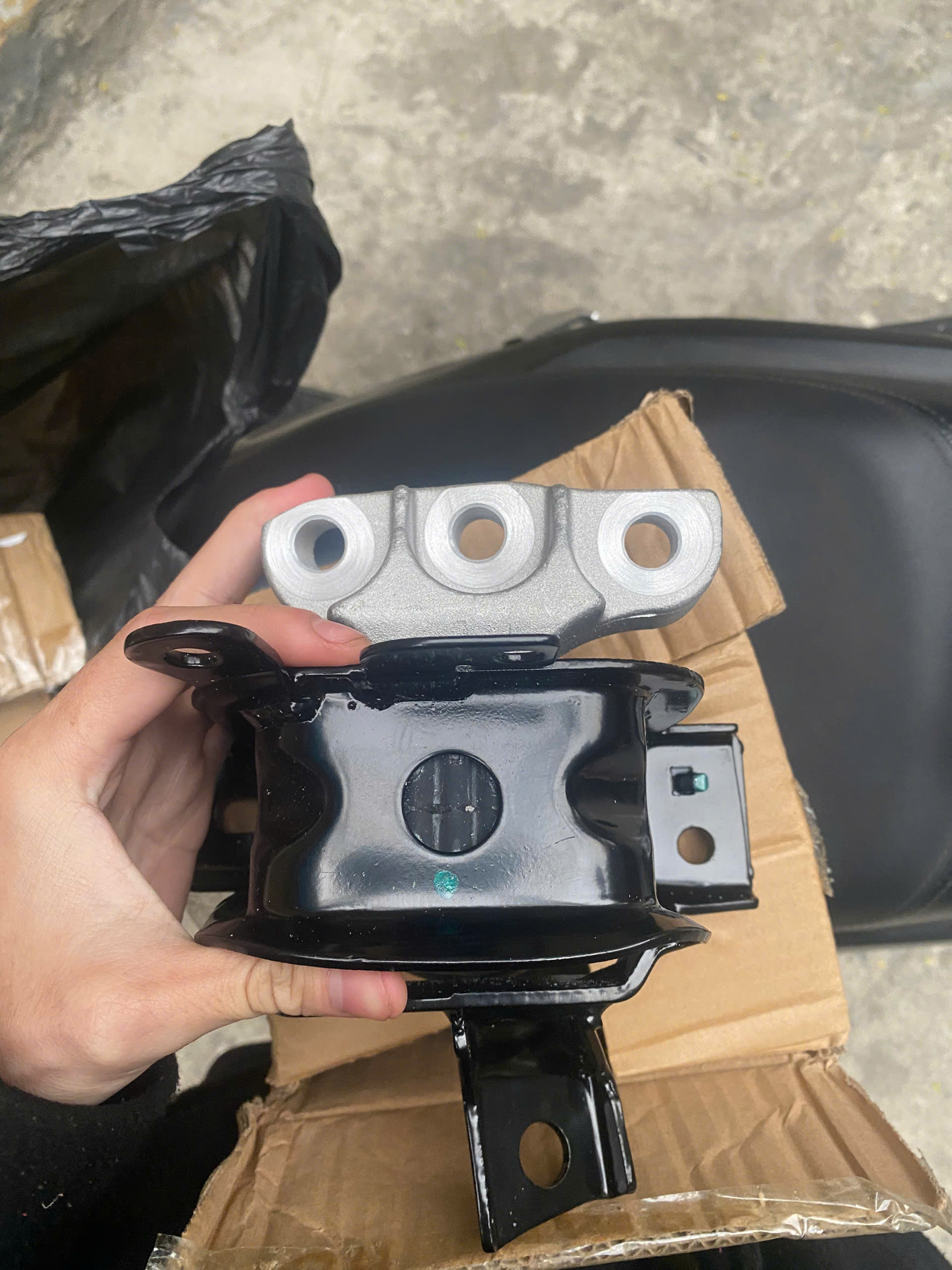 https://www.mhparts.com.vn/z6164526602895_de57aec8fe30af6eff87f5b46ab5da43